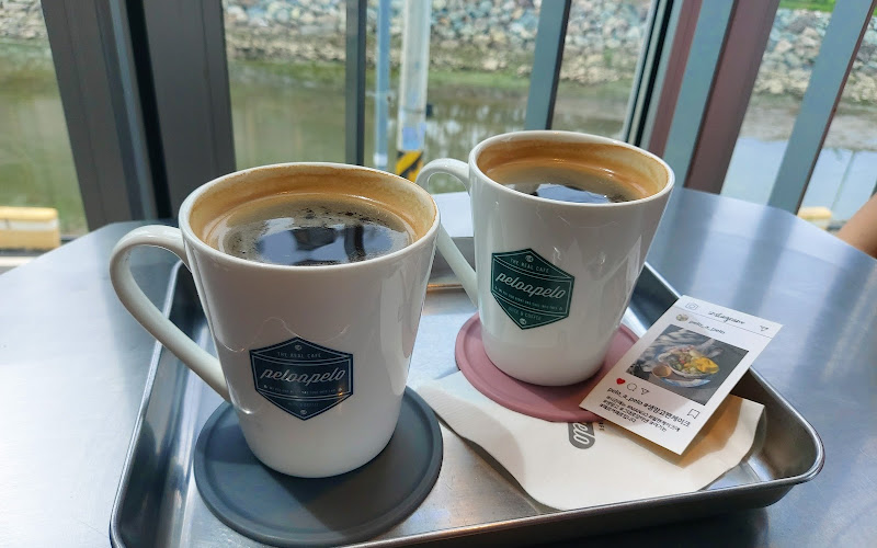 페로어페로 용원점