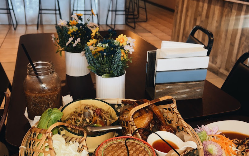 Thai Ladda Noodle Bar
