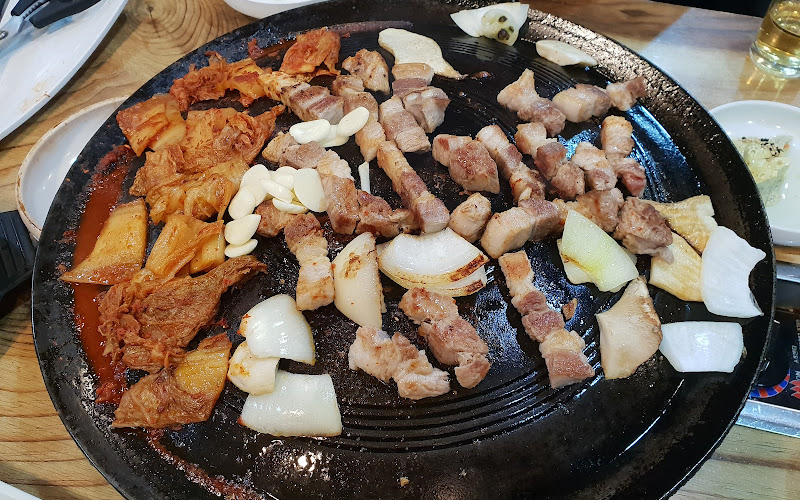 영심이왕뚜껑생삼겹