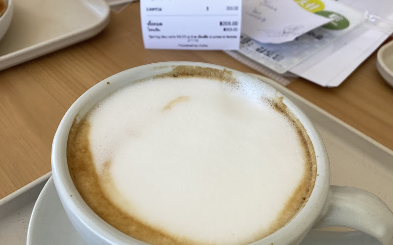 Spring day cafe