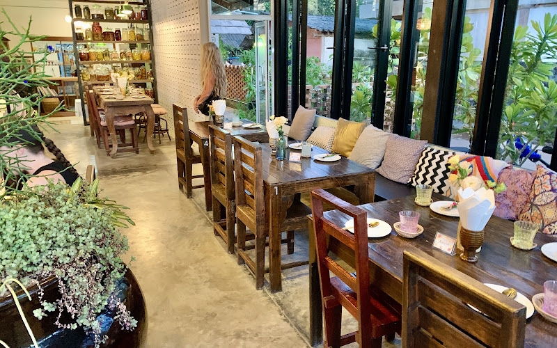 Khao Kwan Restaurant ( ร้านอาหาร ข้าว ขวัญ )
