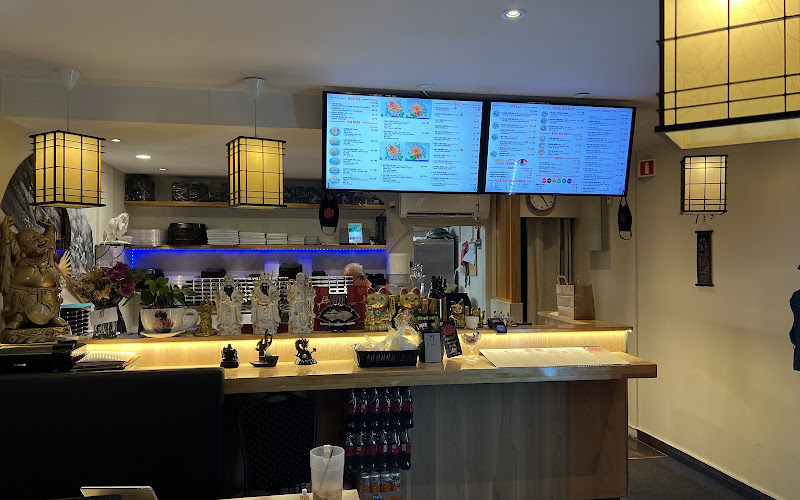Ichi Sushi & Thai Wok