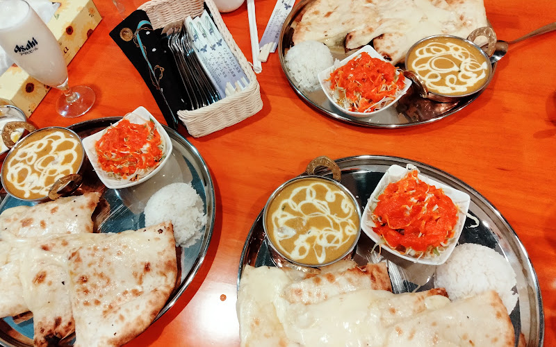 INDIAN & NEPALI RESTAURANT LUMBINI