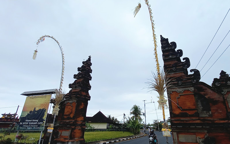 Gerbang Tanah Lot
