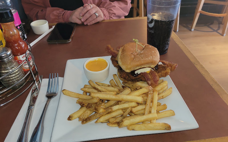 Comfort Zone Grille & Bar