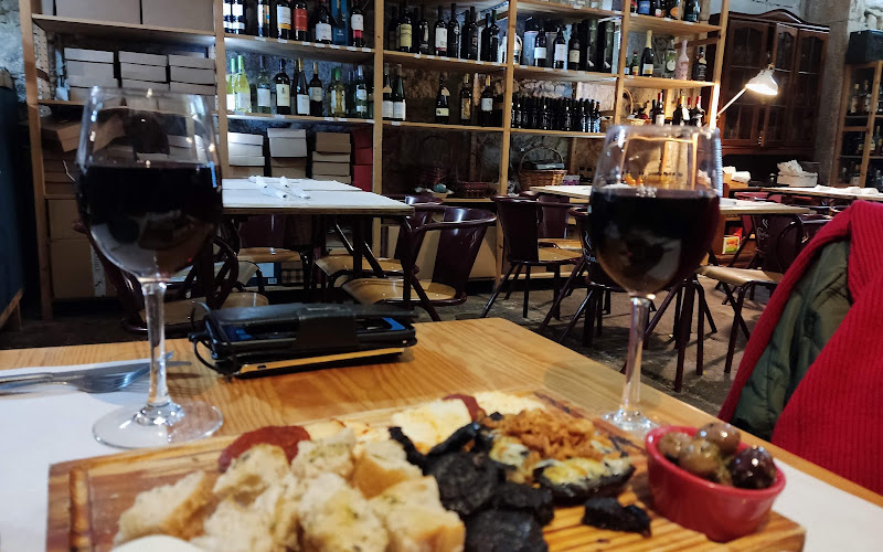 À Moda Antiga - Retro Market & Bistro