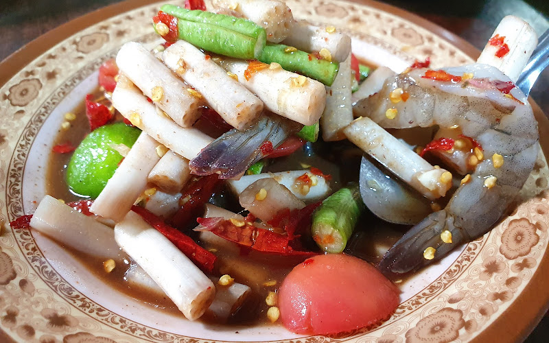 เจ๊​แป้ง​ตำระเบิด