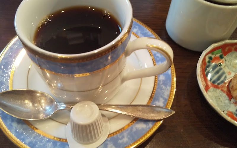 ブックカフェ デン