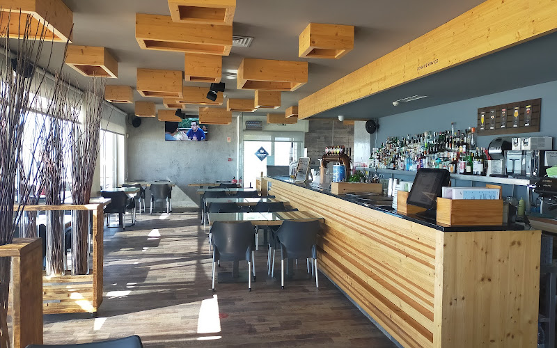 Cais da Praia . Beach Restaurant - Cocktail Bar . Foz do Arelho