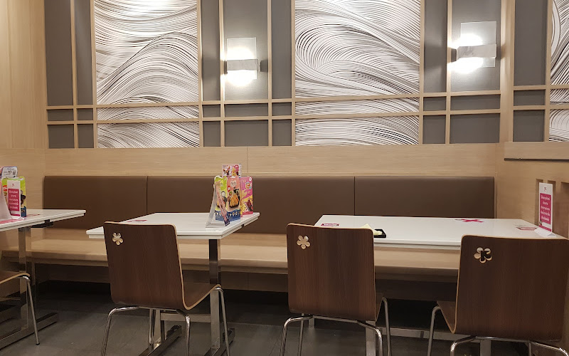 yayoi robinson surin