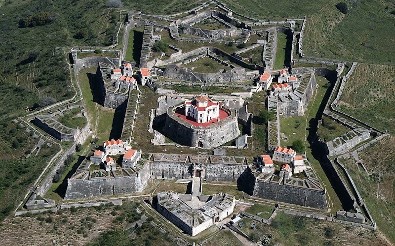 サンタ・ルジーア要塞