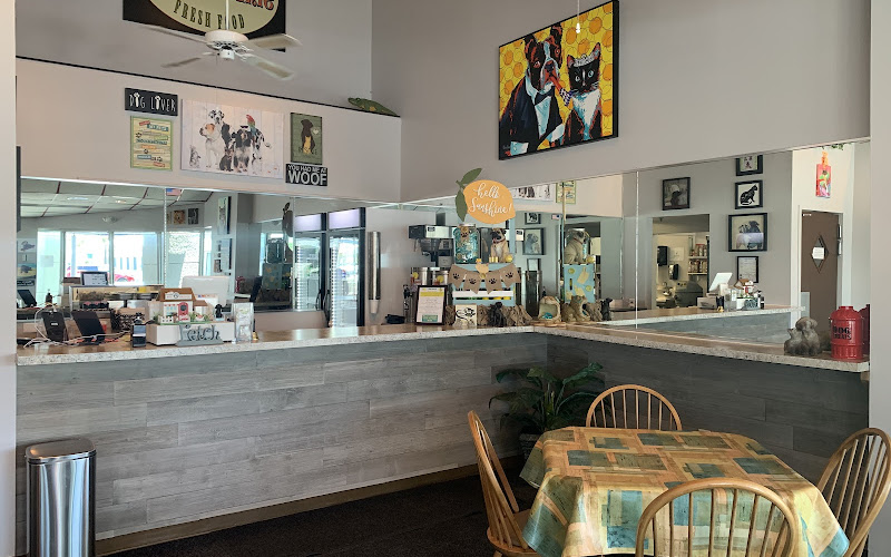 Cafe Delanie