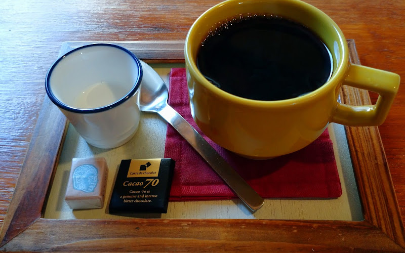 NeKi 額縁と珈琲