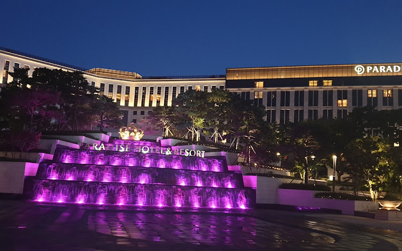 Paradise City Hotel Fountain