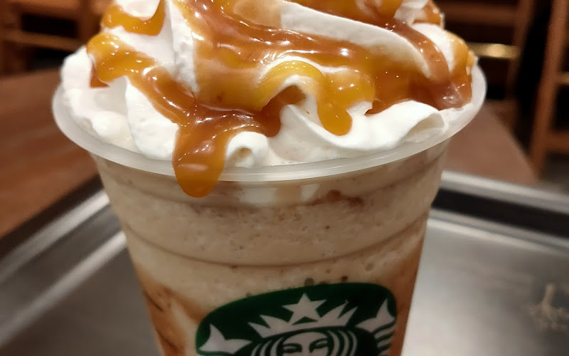Starbucks Coffee - Tsutaya Bookstore Kirishima