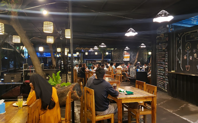 Angkringan Champion Ole