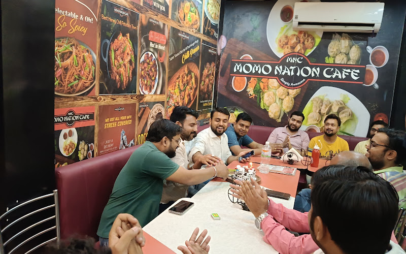 Momo nation cafe