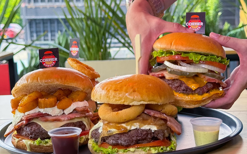 Corner Burger - El Ingenio