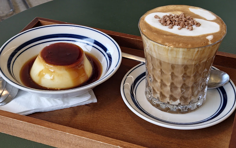 Cafe small talk