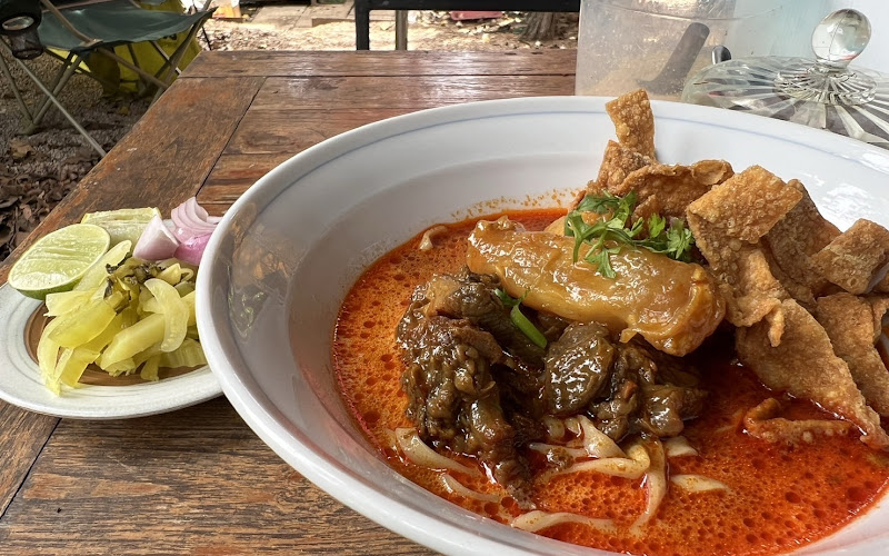 ข้าวซอยในบ้าน สาขาป่าไม้