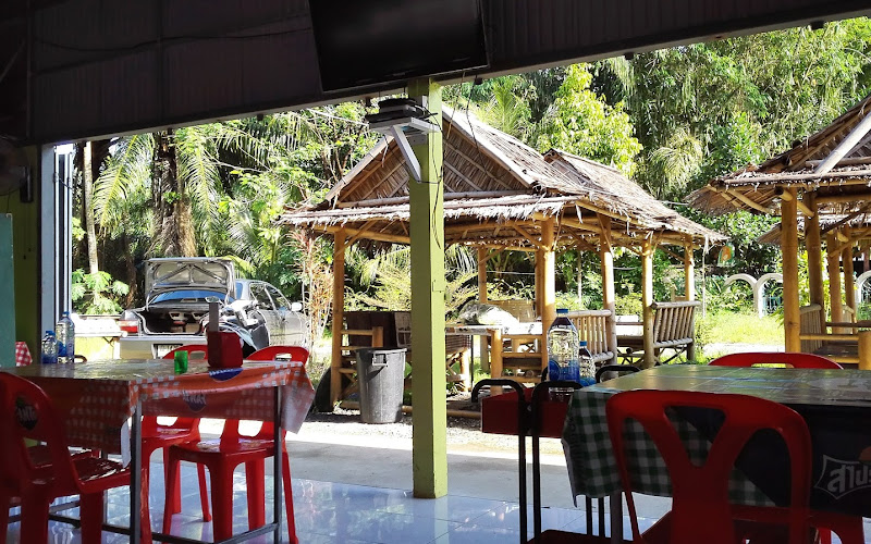 ร้านครัวแม่มาลา ข้าวต้มโต้รุ่ง