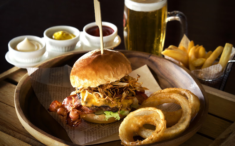 MANZA GRILL（万座グリル）