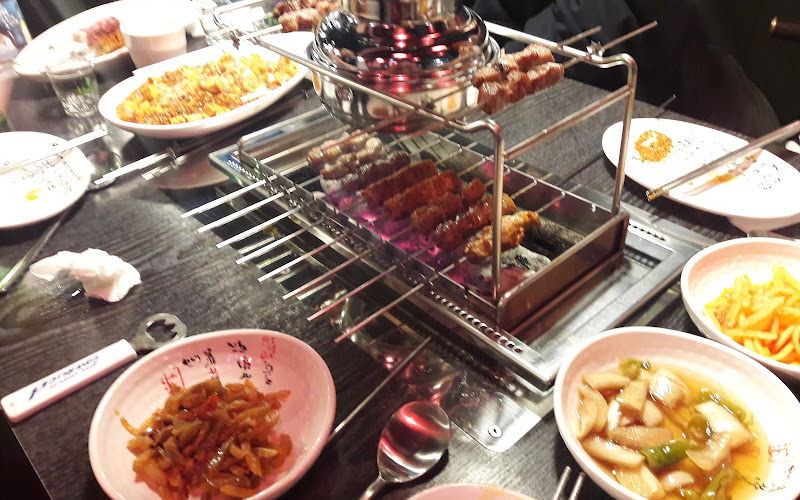 동해양꼬치 (羊肉串)