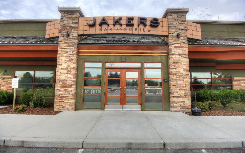 Jakers Bar and Grill
