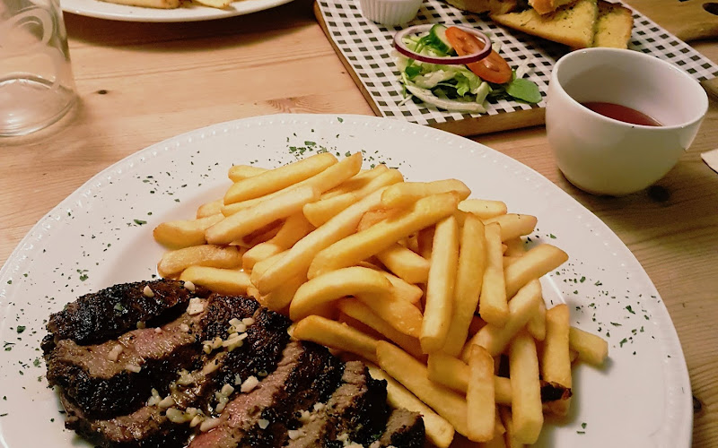 Hare And Hounds Cowfold