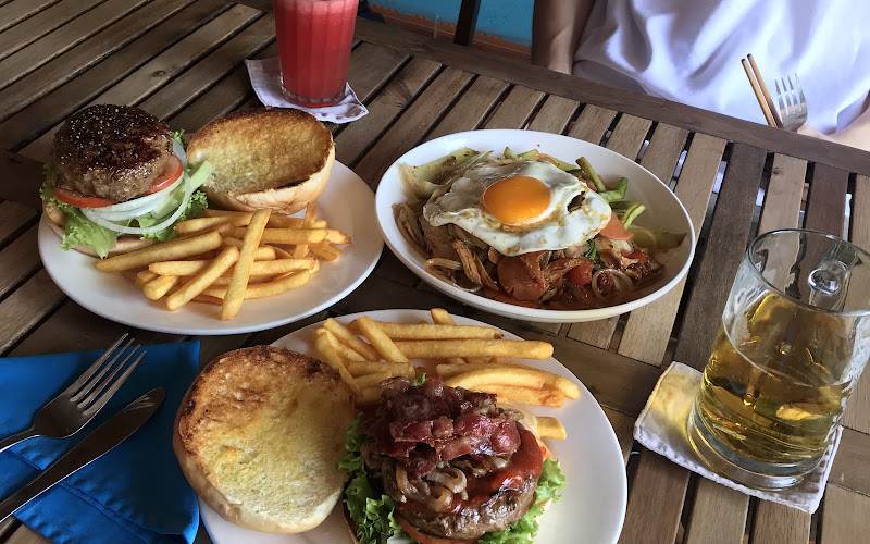 Circle Hoi An Restaurant | Burgers, Mexican and Vietnamese food by Circle