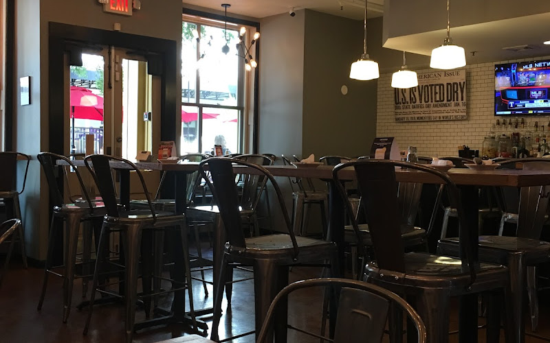 Public House Kitchen & Brewery