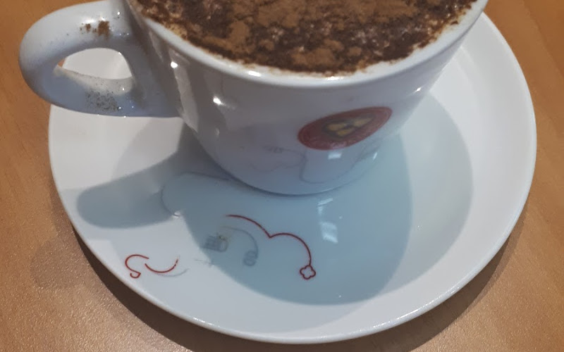 O Cafeeiro - Coffee & Cold drinks