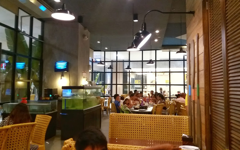 Blackbeard's Seafood Island