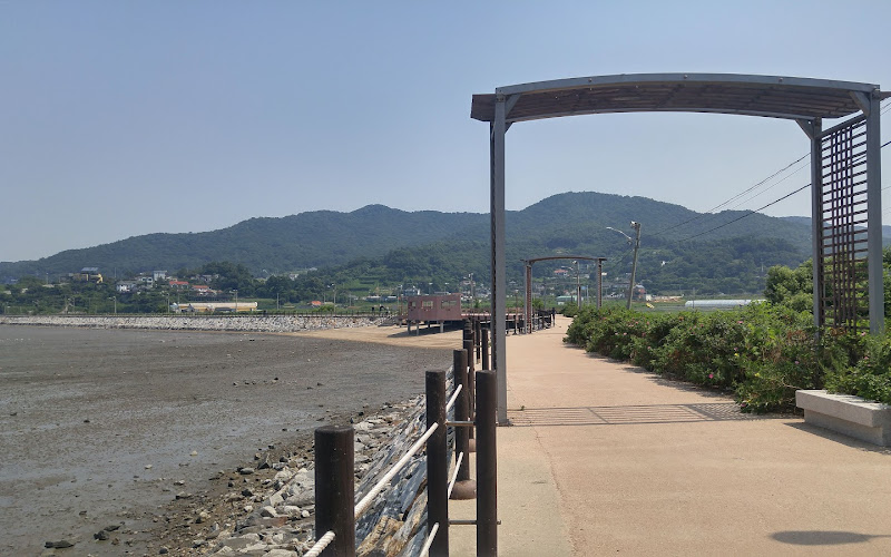 Janghwari haeneomyi town