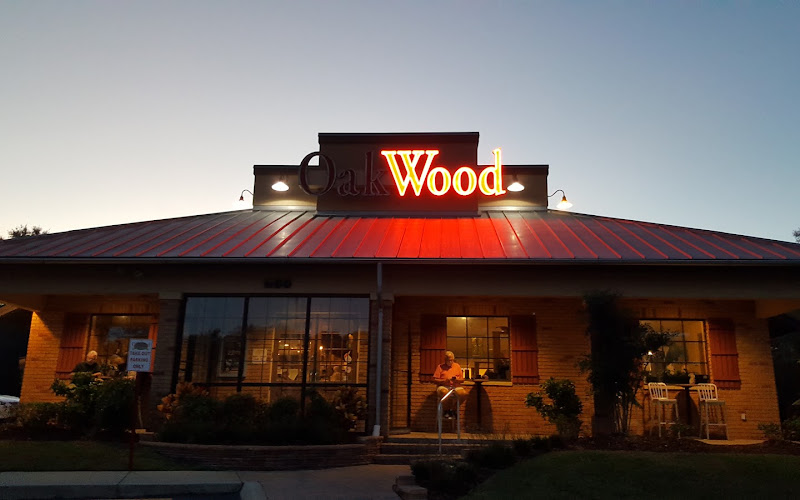 Oakwood Smokehouse