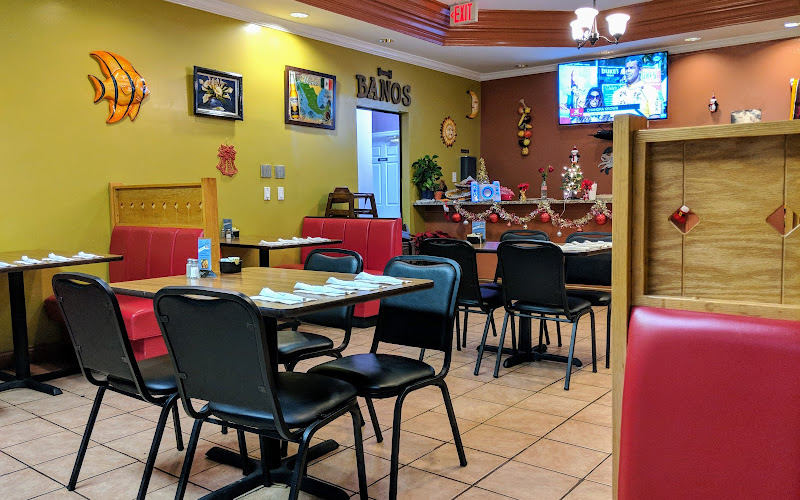 La Jaiba Seafood & Taqueria