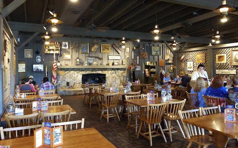 Cracker Barrel Old Country Store