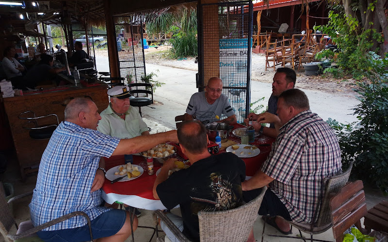 @smile Bar Paknampran