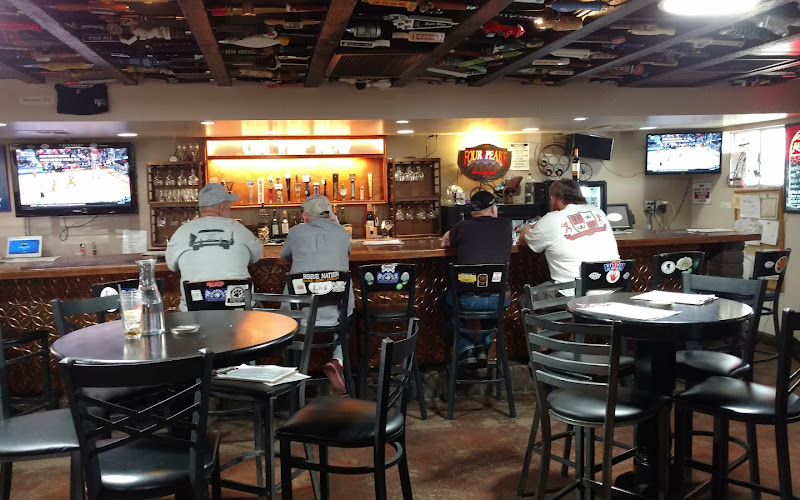 The Handlebar Pub and Grill