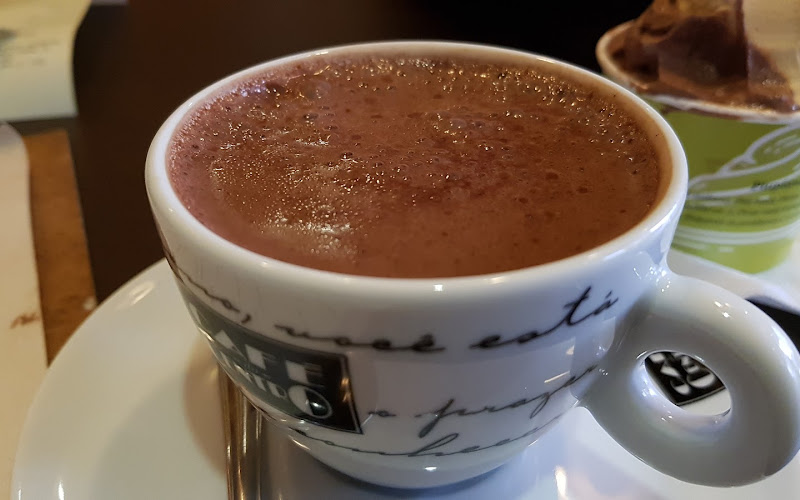 Piu Piano Gelato e Café- Cafeteria e Sorveteria Tramandaí
