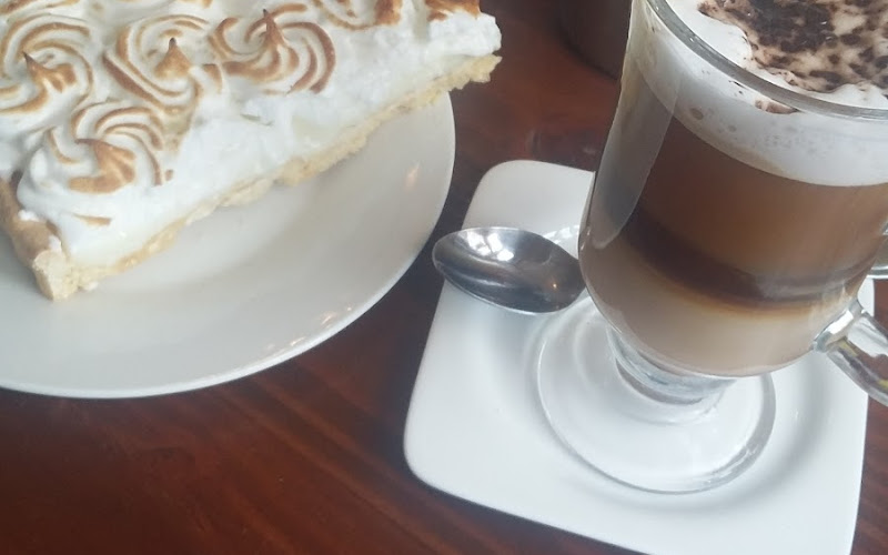 Cafeteria & Pastelería La Karo