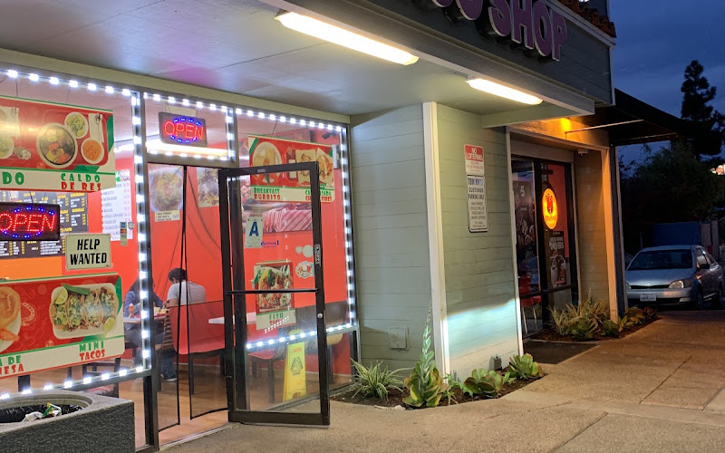 Lucita Taco Shop