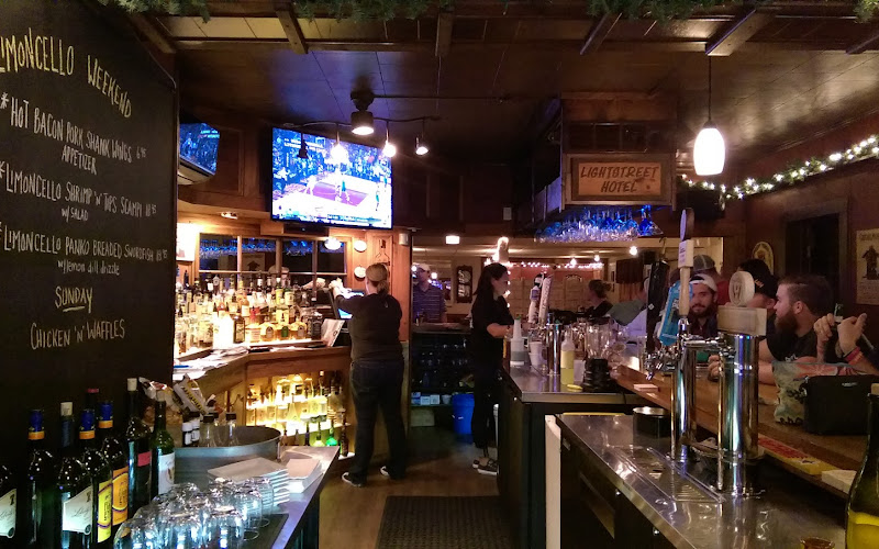 Lightstreet Hotel