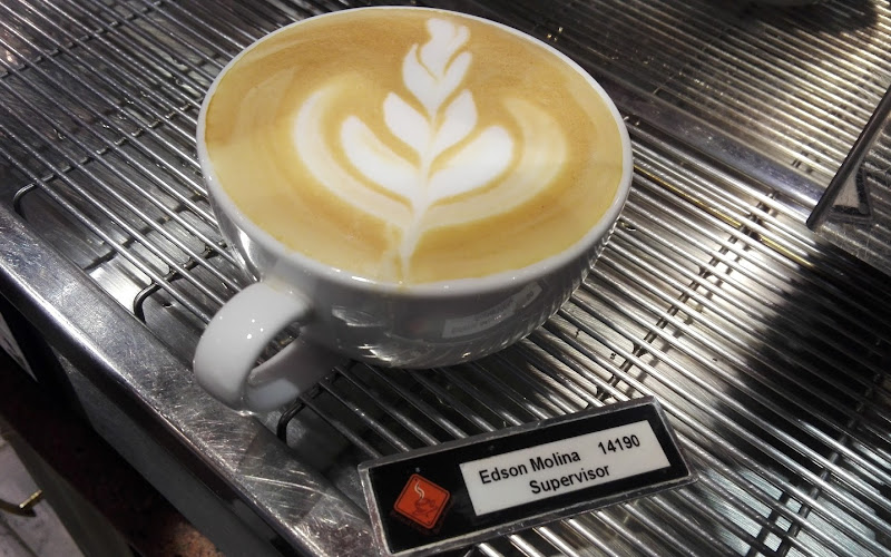 Road Café | قهوة الطريق