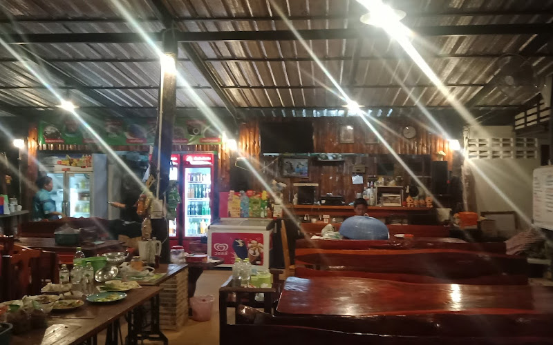 ครัวเขาล้อม