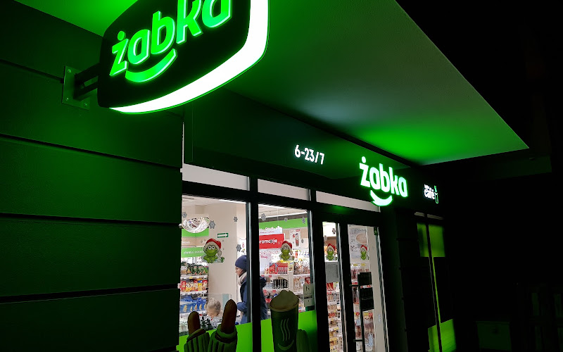 Żabka | Prosto z pieca