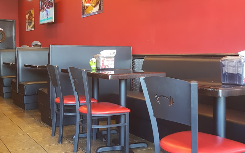 Muscle Maker Grill