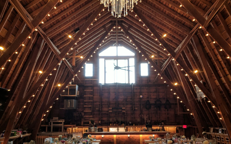 Okoboji Barn Bar & Grill