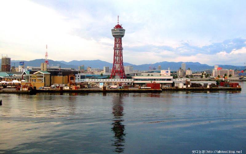 博多ポートタワー