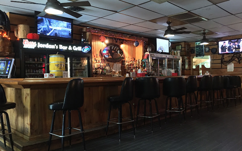 Jordan's Bar & Grill